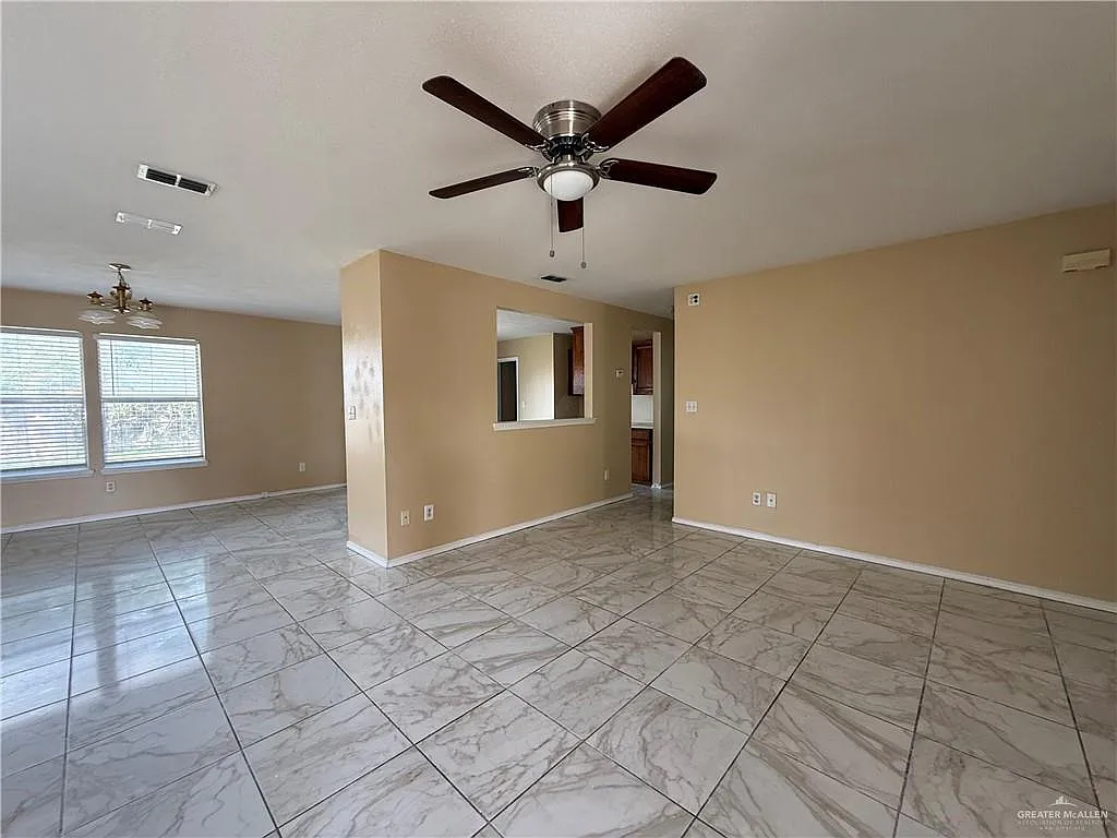 3016 Nickel Ave — Photo 2