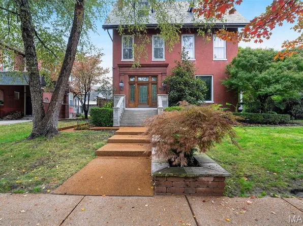 3125 Russell Blvd, Saint Louis, MO 63104