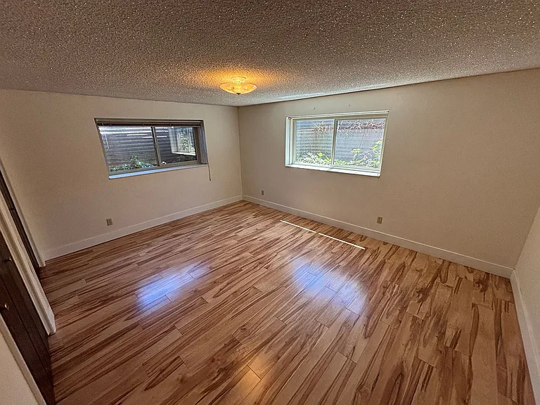 1491 W 1000 N — Photo 20