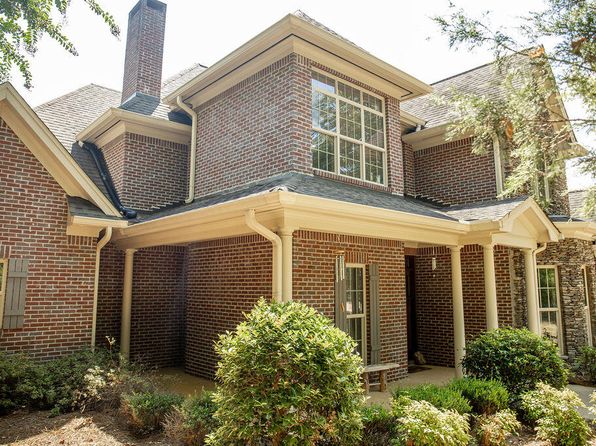 2024 Lake Circle Dr, Tupelo, MS 38801