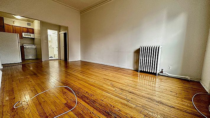 1st image of 57 W 70th St APT 5A