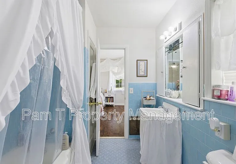 3411 Bull St #2 — Photo 4