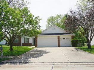 147 Fairington Dr, Troy, IL 62294