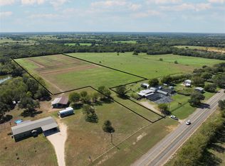2564 W Us Highway 90, Weimar, TX 78962