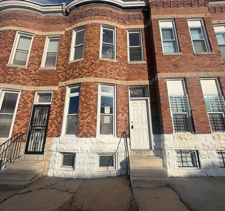 1st image of 1942 Mosher St