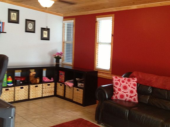 Den/Play room/family room