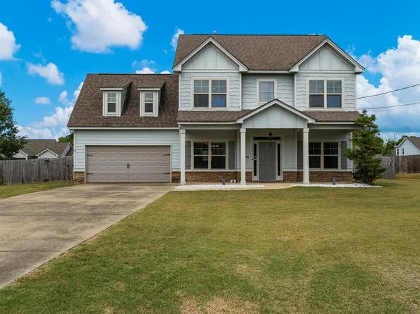 18 Churchhill Dr, Fort Mitchell, AL 36856