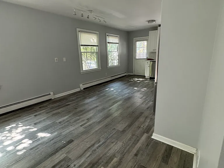 3 Fair St #1 — Photo 3