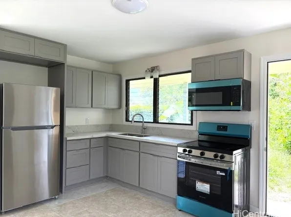 47-166 Wailehua Rd, Kaneohe, HI 96744