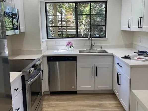 410 Quail Run Ct, Del Rey Oaks, CA 93940