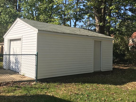 New siding on garage.