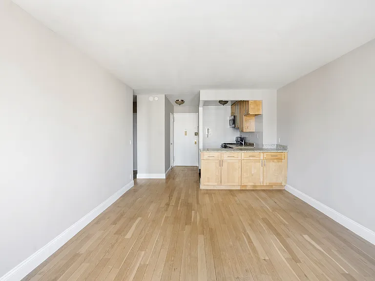 784 Columbus Ave #3K — Photo 7
