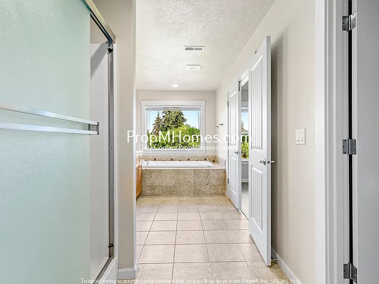 14798 SW 76th Ave — Photo 20