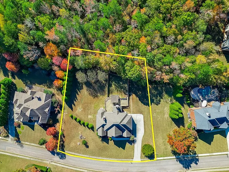 940 Chateau Forest Rd — Photo 87