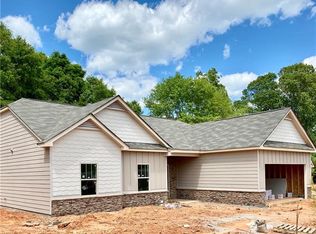 333 Spruce Creek Ln, Temple, GA