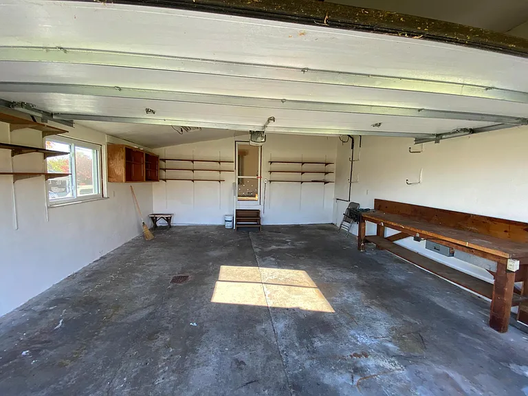 1210 Morris St — Photo 23