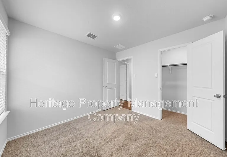 4522 Meerkat Dr — Photo 24