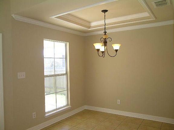4th image of 9435 Crooked Creek Dr