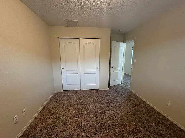 950 Desert Senna Ave SW — Photo 17