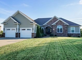 2309 Glendale Dr, Maysville, KY 41056