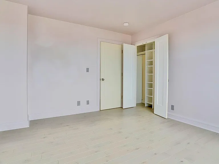 500 Central Ave #610 — Photo 23