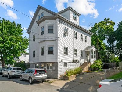 13 Dickinson Ave, Providence, RI, 02904