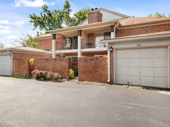 702 Forest Park Rd, Louisville, KY 40223
