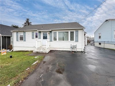 705 7th North St, Liverpool, NY, 13088