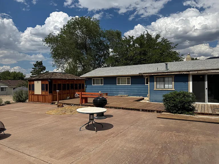 15295 Toll Rd — Photo 16