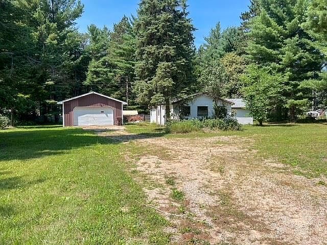 1st image of 626 Carolyn Rd