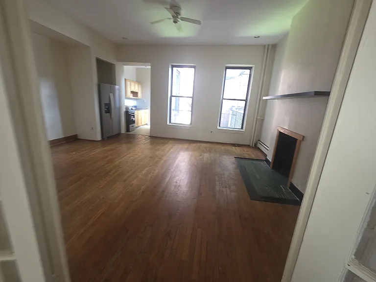 345 Stuyvesant Ave #2 — Photo 6