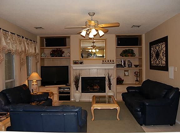 5th image of 7710 Vista Creek Ln