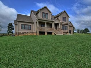 263 Douglas Shed Rd, Gray, TN 37615