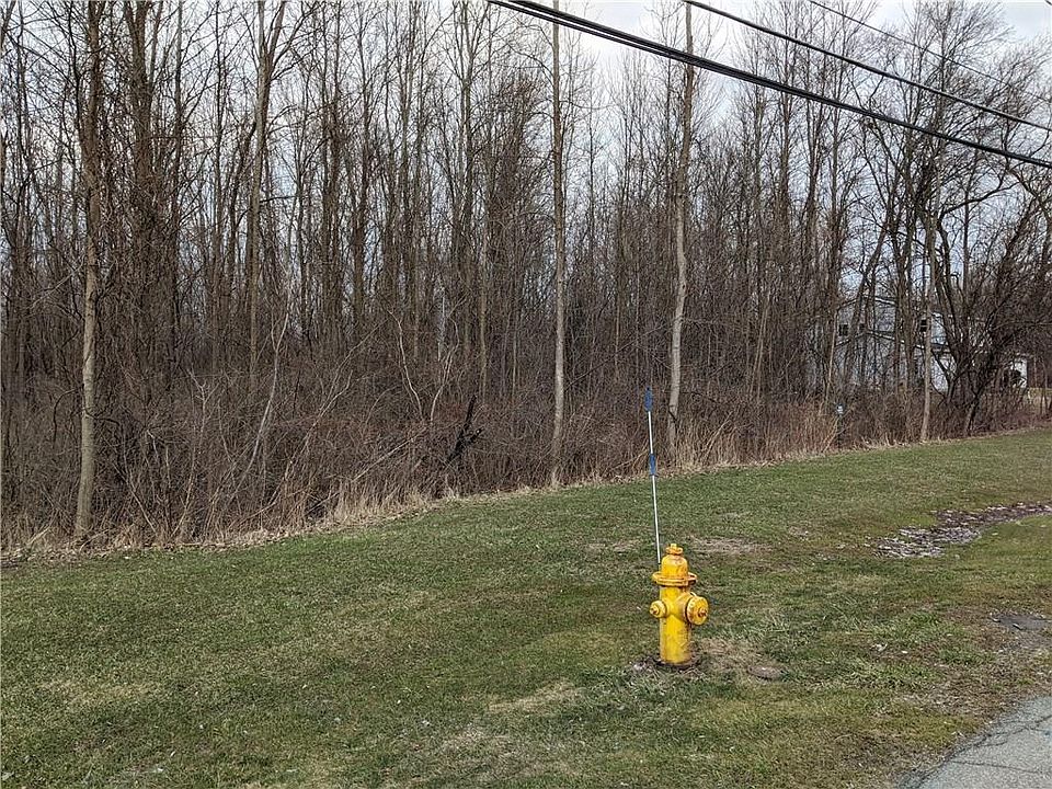 2nd image of 3820 Brick Schoolhouse Rd
