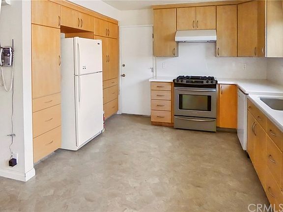 5th image of 1580 Abajo Dr
