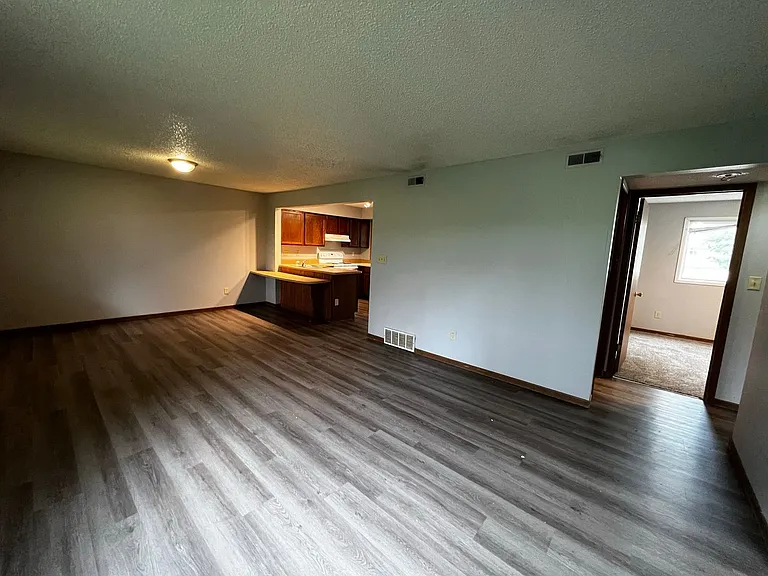 728 Westwinds Dr #5 — Photo 6