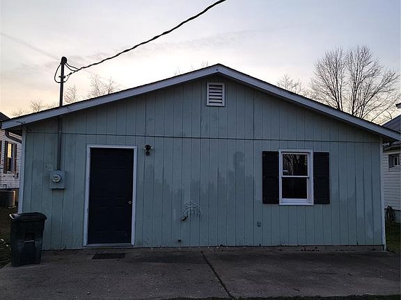 4th image of 904 Springfield Rd