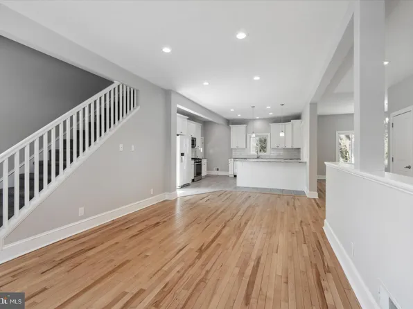10 Keystone Ave, Paoli, PA 19301