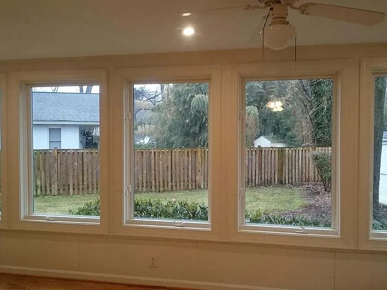 1415 Mayflower Dr — Photo 7