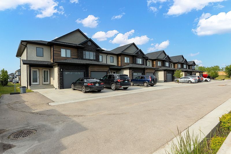 Winnipeg Townhouse for rent - 3 Bedrooms — photo 3