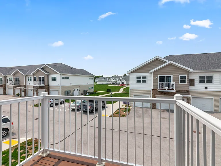 Rock Pointe Village — Photo 128