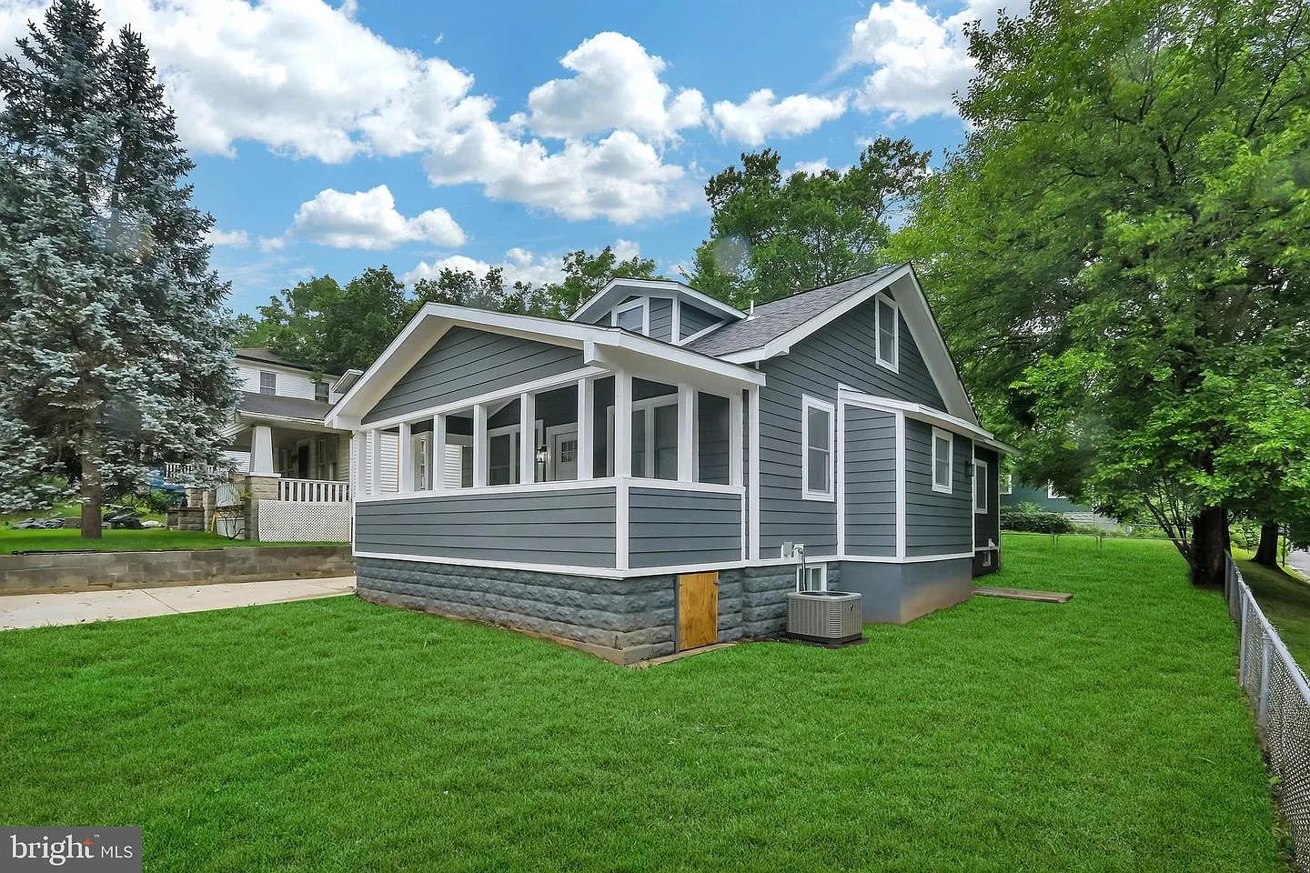 4116 32nd St photo 1