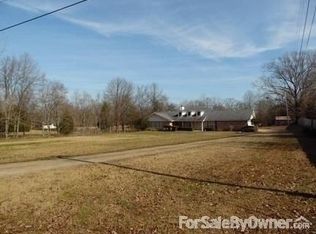 6484 S Siwell Rd, Jackson, MS 39212