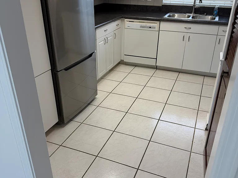 810 Oakgrove Dr #281 — Photo 7