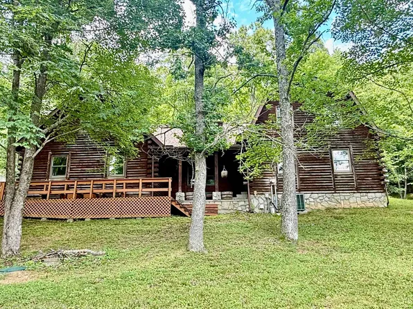 420 W Brookfield Farm Rd, Ashland, KY 41102