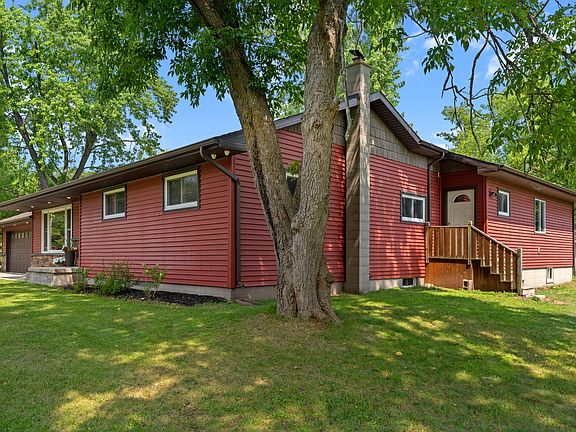 2nd image of 1454 Long Rapids Rd