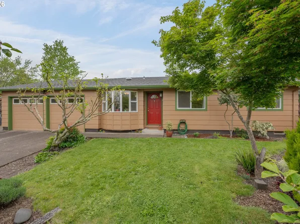 2154 Princeton Dr, Eugene, OR 97405