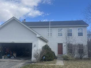 1361 S Janice Ln, Round Lake, IL 60073