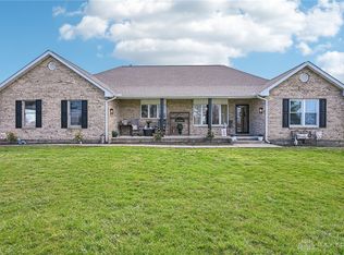 5961 Rogers Rd, Jamestown, OH 45335