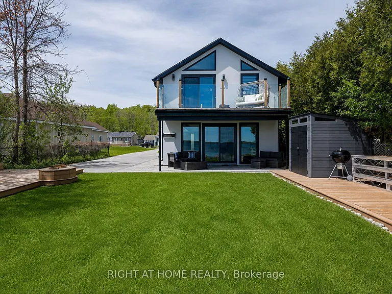 405 Limerick St — Photo 37